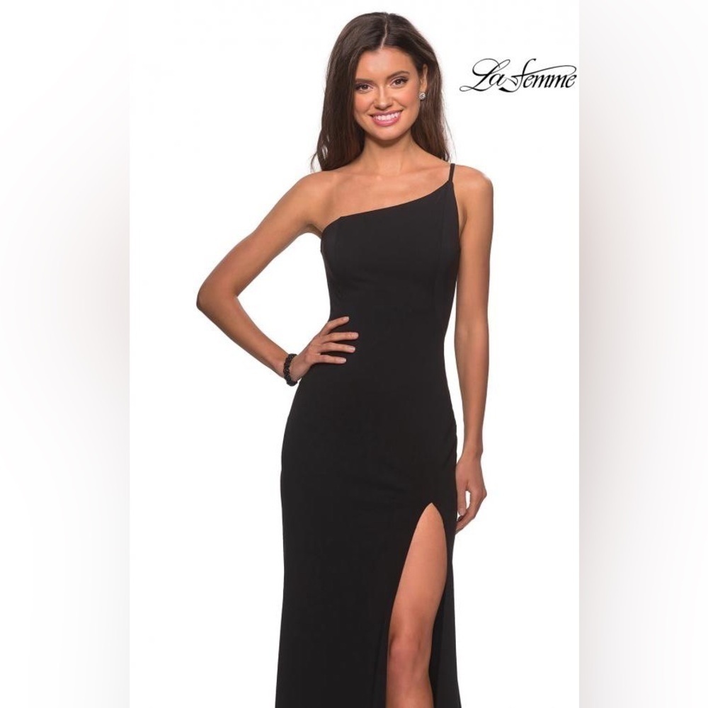 LA FEMME 28176 NWOT